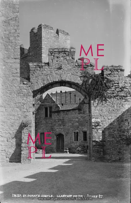 : St. Donat's Castle : St. Donat's Castle