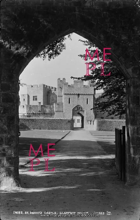 : St. Donat's Castle : St. Donat's Castle