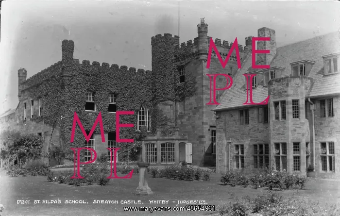 : St. Hilda's School at Sneaton Castle : St. Hilda's School at Sneaton Castle