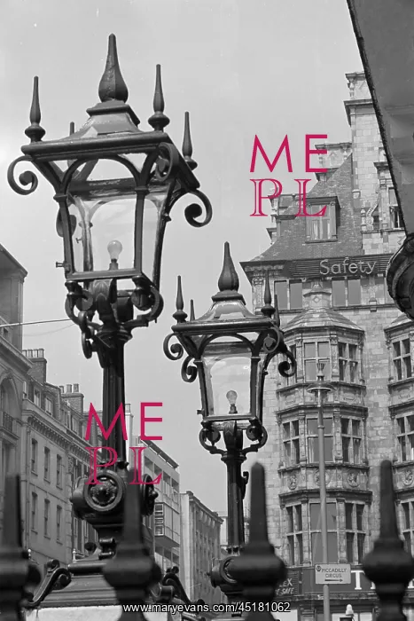 : St. James Street, London : St. James Street, London