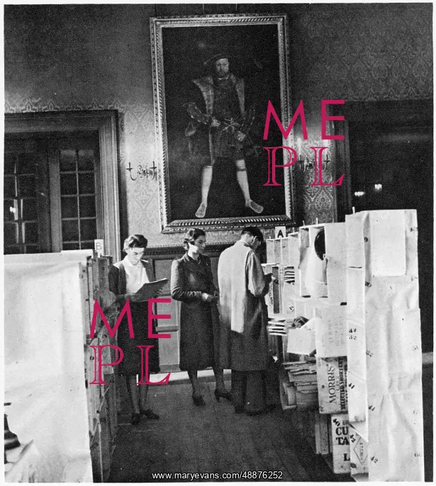 : St. James's Palace as a parcels depot, WWII : St. James's Palace as a parcels depot, WWII