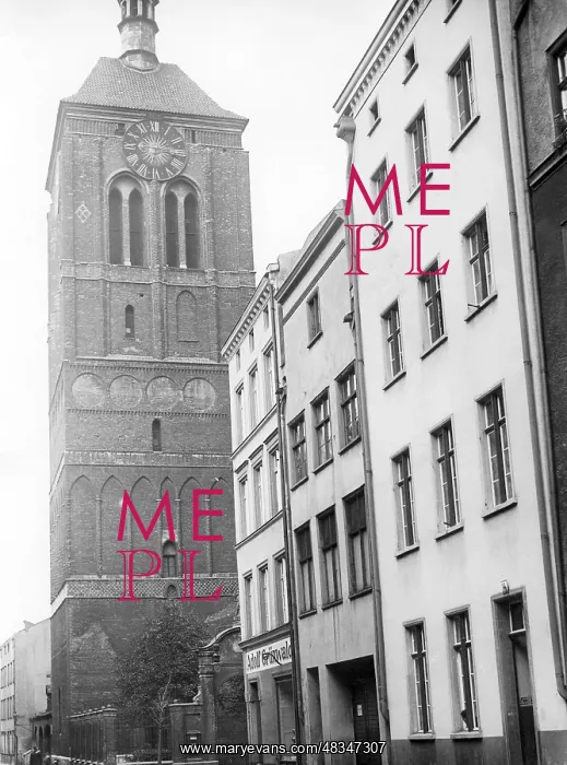 : St. John's Church in Gdansk, 1936 : St. John's Church in Gdansk, 1936