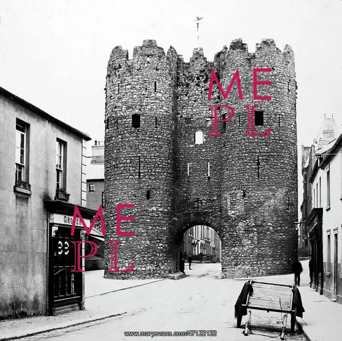 : St. Lawrence Gate, Drogheda, Ireland : St. Lawrence Gate, Drogheda, Ireland