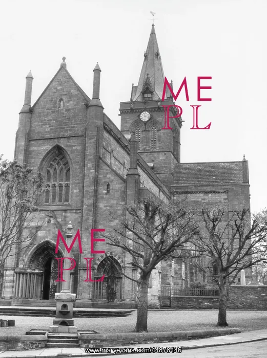 : ST. MAGNUS CATHEDRAL : ST. MAGNUS CATHEDRAL