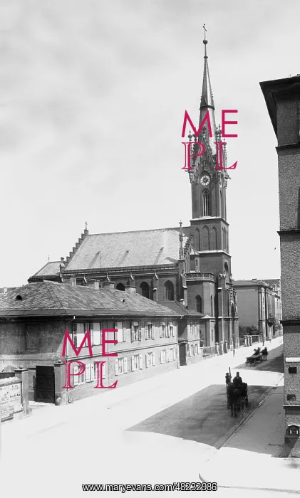 : St. Mark's Church in Munich : St. Mark's Church in Munich