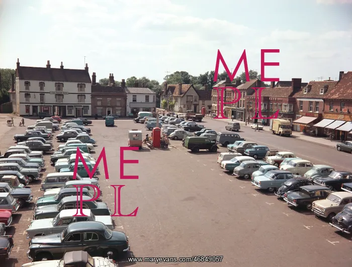: St. Neots - The Market Place : St. Neots - The Market Place