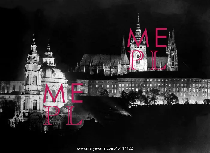  : St. Nicholas Cathedral and Prague Castle during
