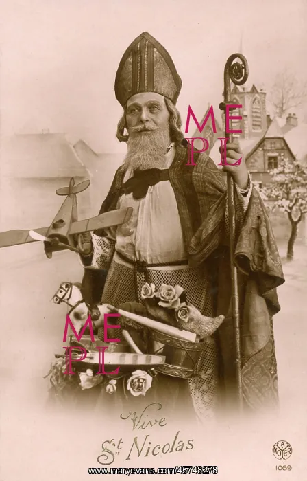 : St. Nicolas - bearing gifts : St. Nicolas - bearing gifts
