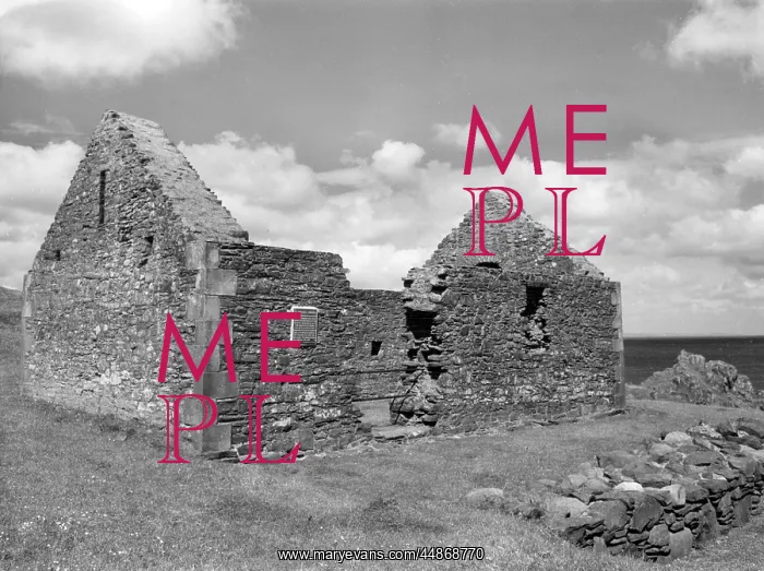 : ST. NINIAN'S CHAPEL : ST. NINIAN'S CHAPEL