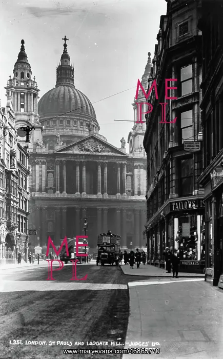 : St. Paul's Cathedral and Ludgate Hill : St. Paul's Cathedral and Ludgate Hill