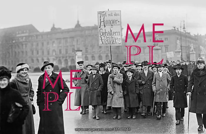  : Staff demonstration in Berlin, 1920