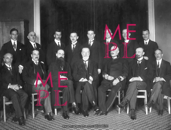 : Staff of the Ukrainian Embassy in Berlin, 1921 : Staff of the Ukrainian Embassy in Berlin, 1921