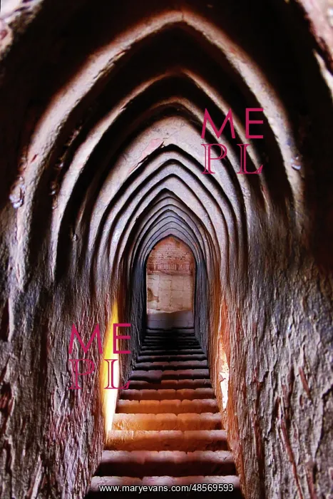 : Stairway and passage, Thisa Wadi Pagoda, Bagan, Myanmar : Stairway and passage, Thisa Wadi Pagoda, Bagan, Myanmar