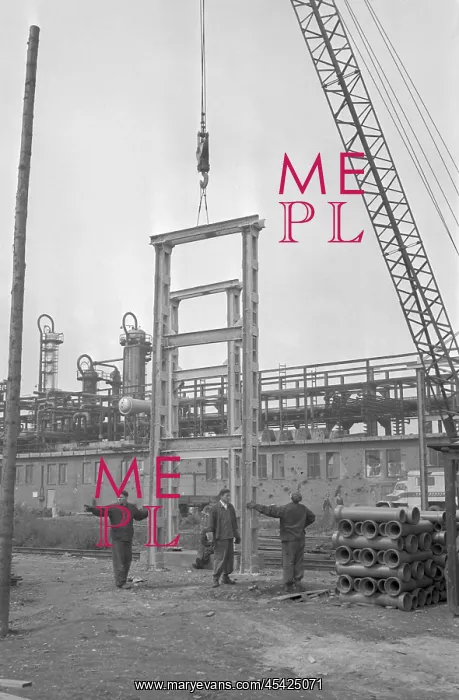 : Stalins factory - construction - steel : Stalins factory - construction - steel