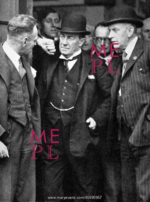 : Stanley Baldwin, 1st Earl of Bewdley, with some Constituents : Stanley Baldwin, 1st Earl of Bewdley, with some Constituents