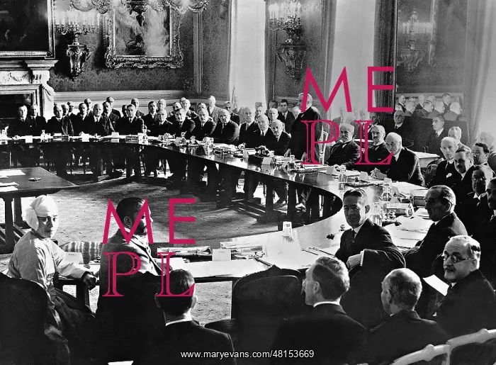 : Stanley Baldwin at an Empire Conference, 1937 : Stanley Baldwin at an Empire Conference, 1937