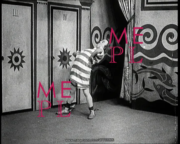 : Stanley Lupino Performing in a Show In London : Stanley Lupino Performing in a Show In London