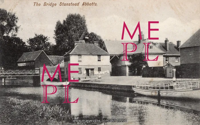 : Stanstead Abbotts - The Bridge : Stanstead Abbotts - The Bridge