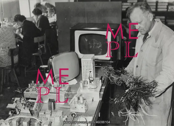 : Start of production of televisions in Austria. 1955. Pho : Start of production of televisions in Austria. 1955. Pho