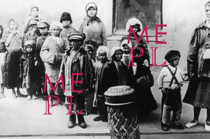 : Starving children, 1921 : Starving children, 1921