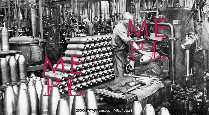 : In a state-owned ammunition factory, 1916 : In a state-owned ammunition factory, 1916
