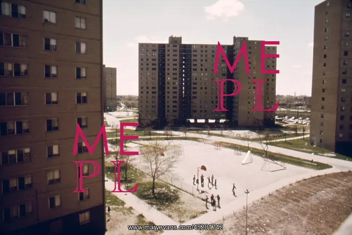 : Stateway Gardens public housing complex ? : Stateway Gardens public housing complex ?