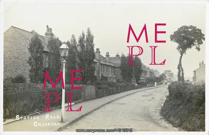 : Station Road, Crayford : Station Road, Crayford