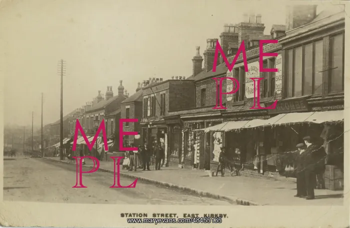  : Station Street