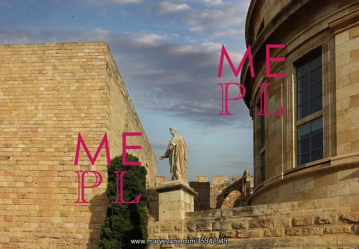 : Statue of Caesar Augustus and MNAT, Tarragona, Spain : Statue of Caesar Augustus and MNAT, Tarragona, Spain