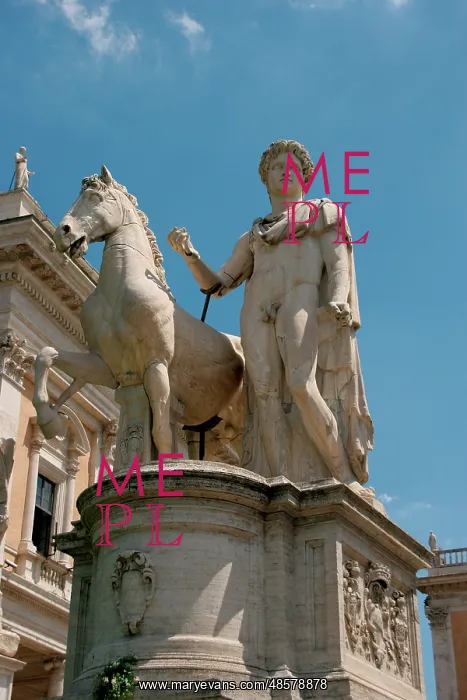  : Statue of Castor and Pollux. Pizza Campidoglio. Rome. Italy