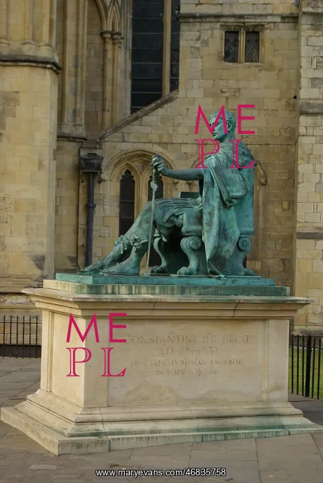 : Statue of Constantine, York Minster, York : Statue of Constantine, York Minster, York