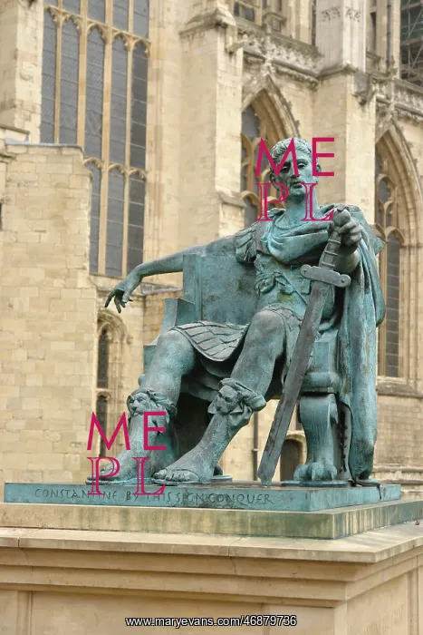 : Statue of Constantine, York Minster, York : Statue of Constantine, York Minster, York