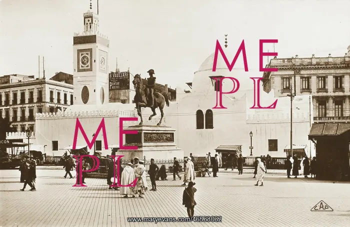 : Statue of Duc D'Orleans & Mosque - Algiers : Statue of Duc D'Orleans & Mosque - Algiers