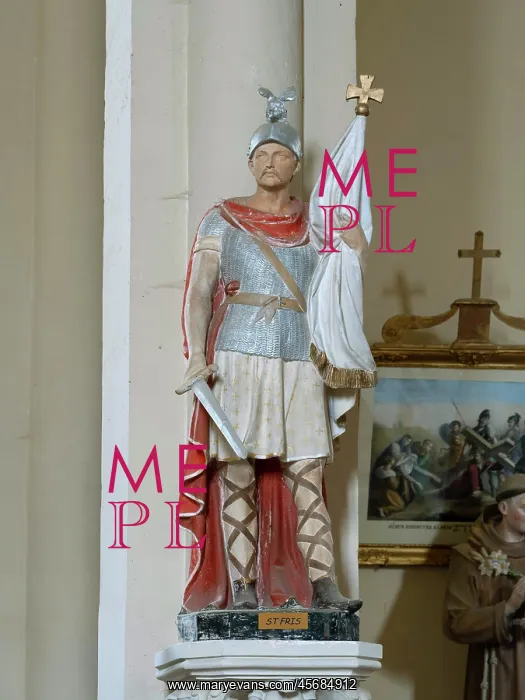 : Statue, Eglise Saint-Barthelemy, Lupiac, Gers, Occitania : Statue, Eglise Saint-Barthelemy, Lupiac, Gers, Occitania