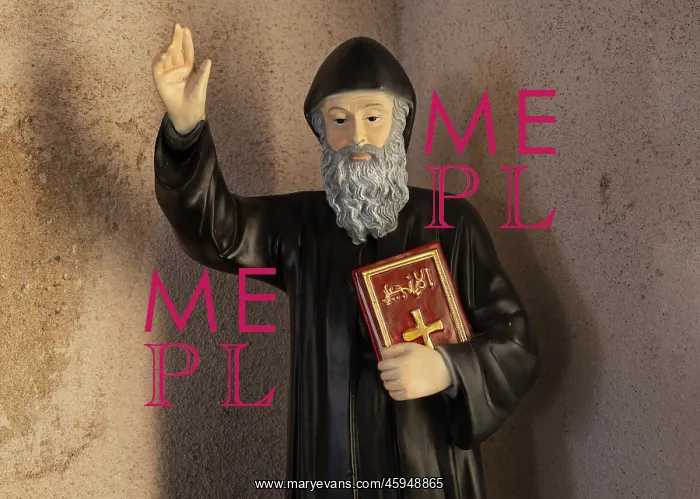 : Statue, Eglise Saint-Leger, Couhard, Burgundy, France : Statue, Eglise Saint-Leger, Couhard, Burgundy, France