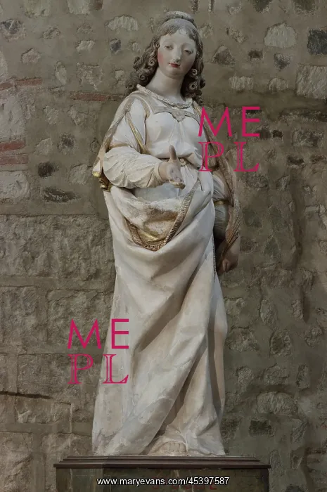 : Statue, Eglise Saint-Martin d'Angers, Angers, Maine-et-Loire : Statue, Eglise Saint-Martin d'Angers, Angers, Maine-et-Loire