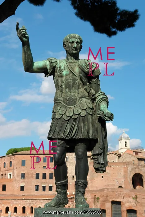 : Statue of Emperor Trajan, Rome, Italy : Statue of Emperor Trajan, Rome, Italy
