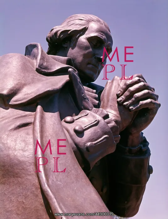 : Statue George Washington Prayer : Statue George Washington Prayer