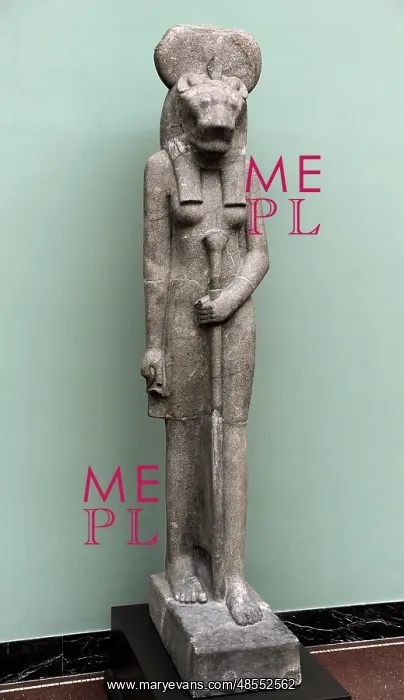 : Statue of the Goddess Sakhmet. Egypt : Statue of the Goddess Sakhmet. Egypt