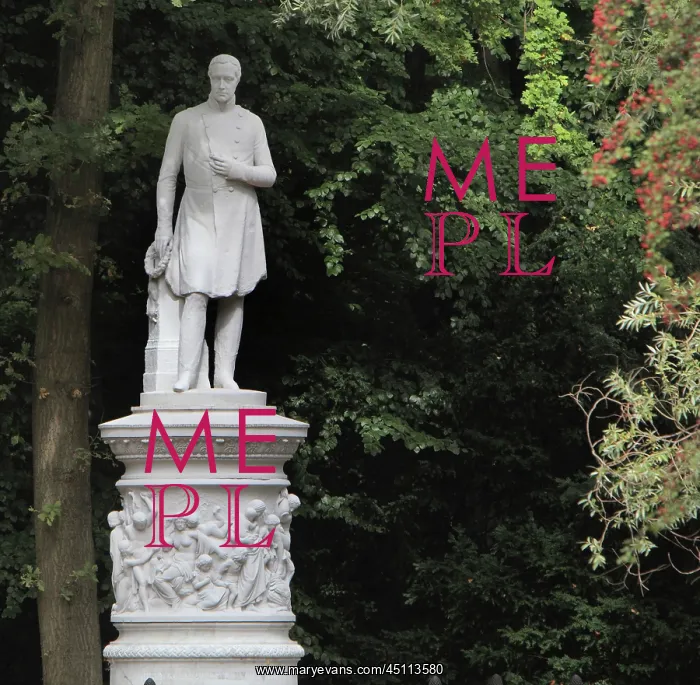 : Statue, Grosser Tiergarten, Berlin, Germany : Statue, Grosser Tiergarten, Berlin, Germany