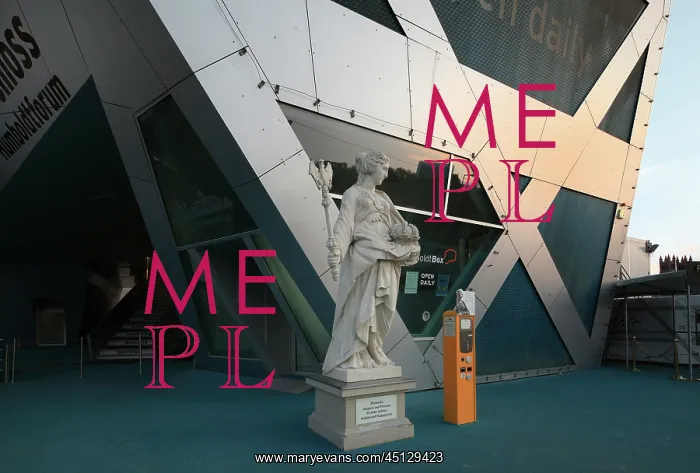 : Statue, Humboldt Box, Berlin, Germany : Statue, Humboldt Box, Berlin, Germany