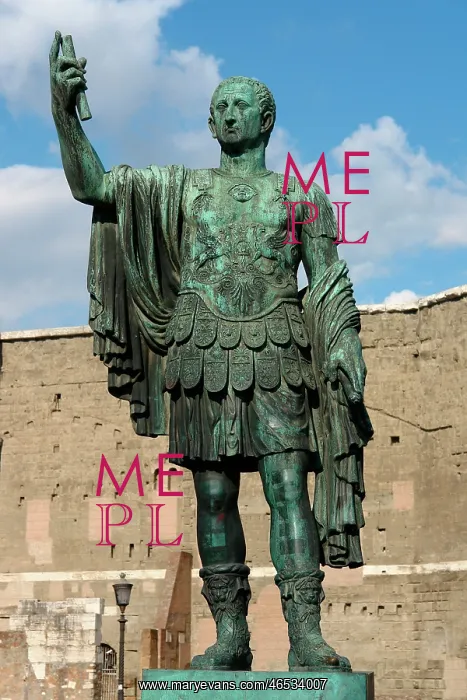 : Statue of Julius Caesar, Rome, Italy : Statue of Julius Caesar, Rome, Italy