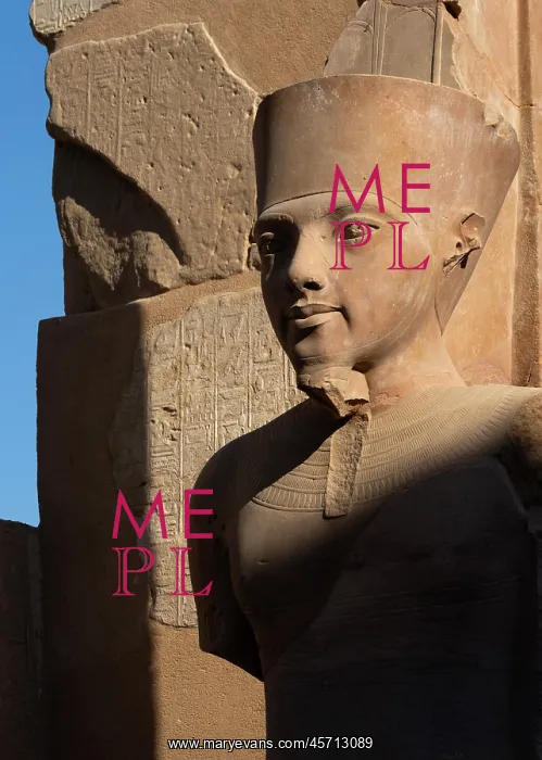  : Statue, Karnak Temple, Thebes, Luxor, Egypt