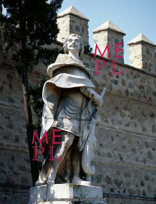 : Statue of King Alfonso VI of Leon (1040-1109) : Statue of King Alfonso VI of Leon (1040-1109)
