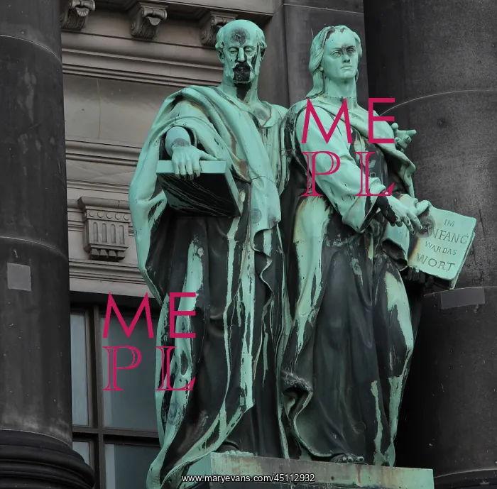 : Statue of Luke and John, Berliner Dom, Berlin, Germany : Statue of Luke and John, Berliner Dom, Berlin, Germany