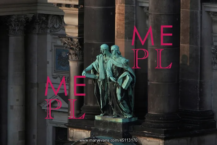 : Statue of Luke and John, Berliner Dom, Berlin, Germany : Statue of Luke and John, Berliner Dom, Berlin, Germany