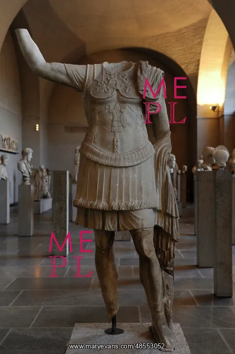 : Statue of a military commander. 1st century BC : Statue of a military commander. 1st century BC