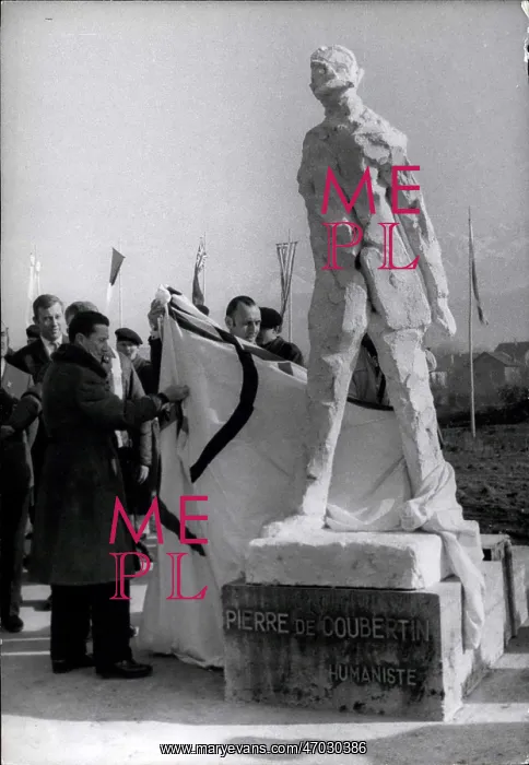 : Statue of Pierre de Coubertin by Gerard Koch, Grenoble : Statue of Pierre de Coubertin by Gerard Koch, Grenoble