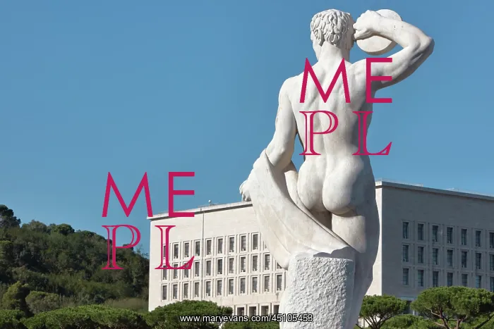 : Statue, Stadio dei Marmi, Foro Italico, Rome, Italy : Statue, Stadio dei Marmi, Foro Italico, Rome, Italy
