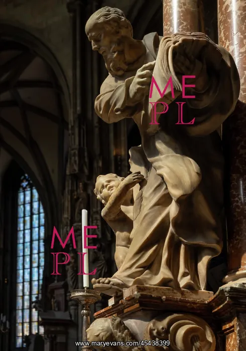 : Statue, Stephansdom, Vienna, Austria : Statue, Stephansdom, Vienna, Austria